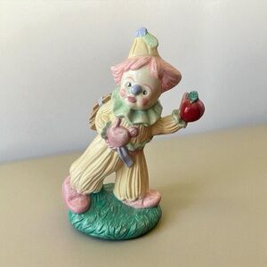 Vtg Clown Figurine Ceramic Apple & Backpack Back to School Circus Studio Art 6"